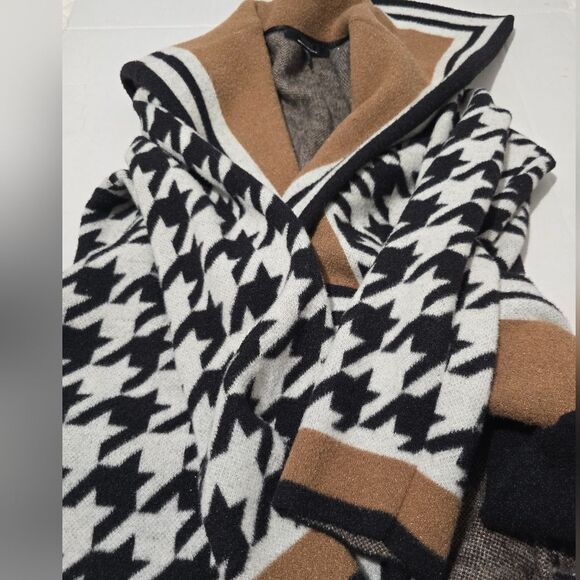 White House Black Market Houndstooth Stripe Sweater Coat Size Medium - Picture 4 of 15